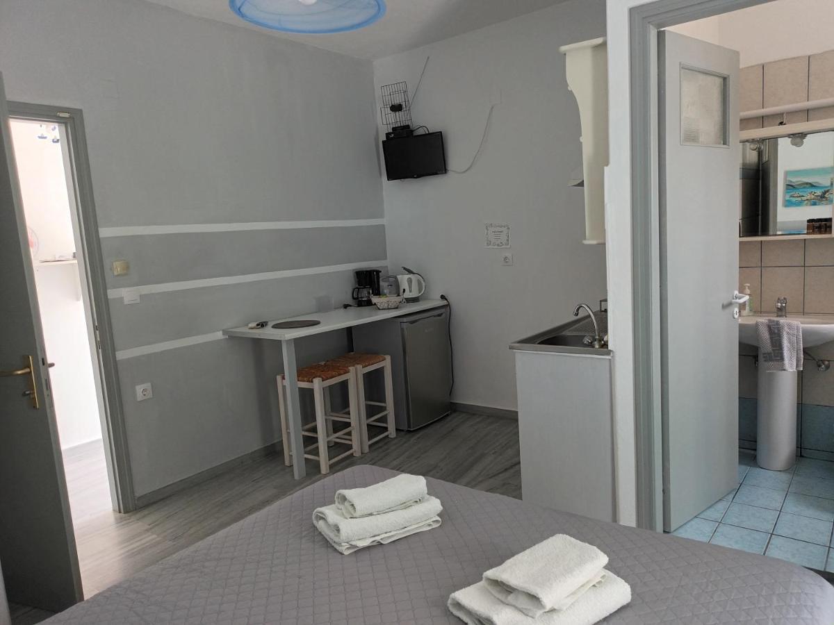 Athina'S Blue Studios Naousa  Luaran gambar