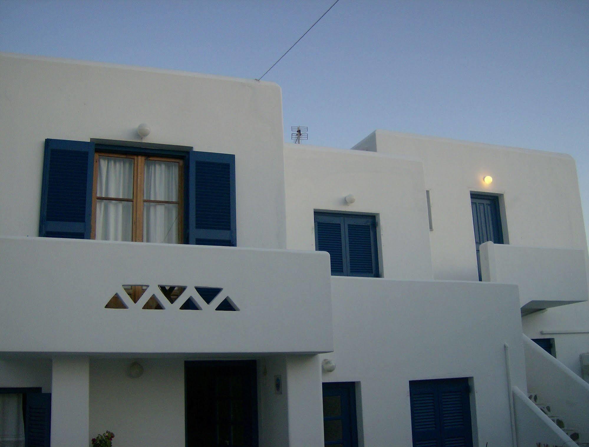 Athina'S Blue Studios Naousa  Luaran gambar